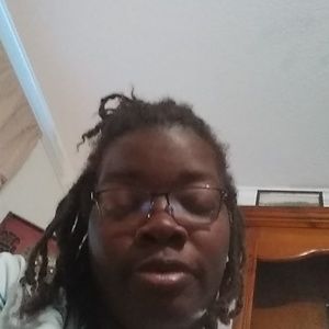 Meet your Posher, Gladys